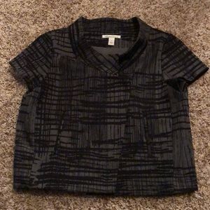 Short sleeve jacket/top